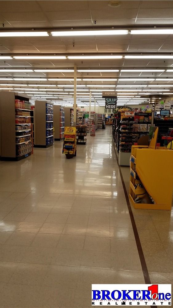Retail Redevelopment Opportunity: 1375 Cy Ave, Casper, WY 82604